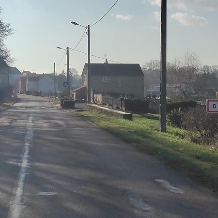Calme Au Canal De Centre Dennevy Exterior foto